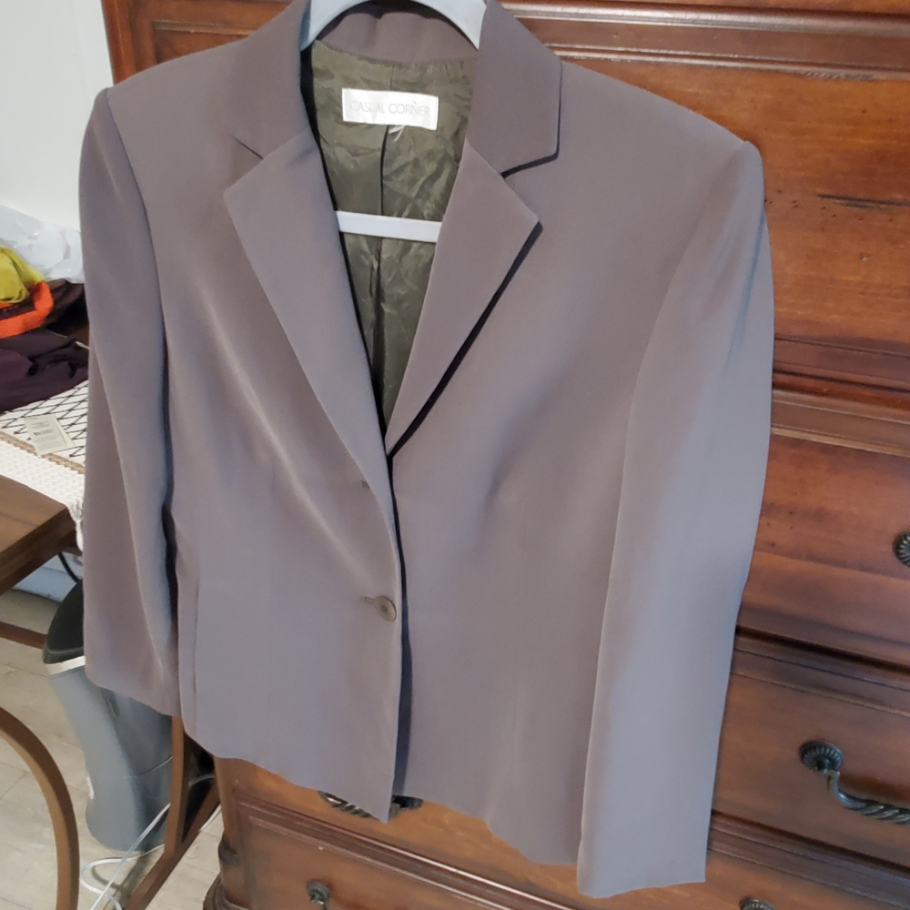 Casual Corner Olive Green-Gray Blazer Tailored Suit Jacket